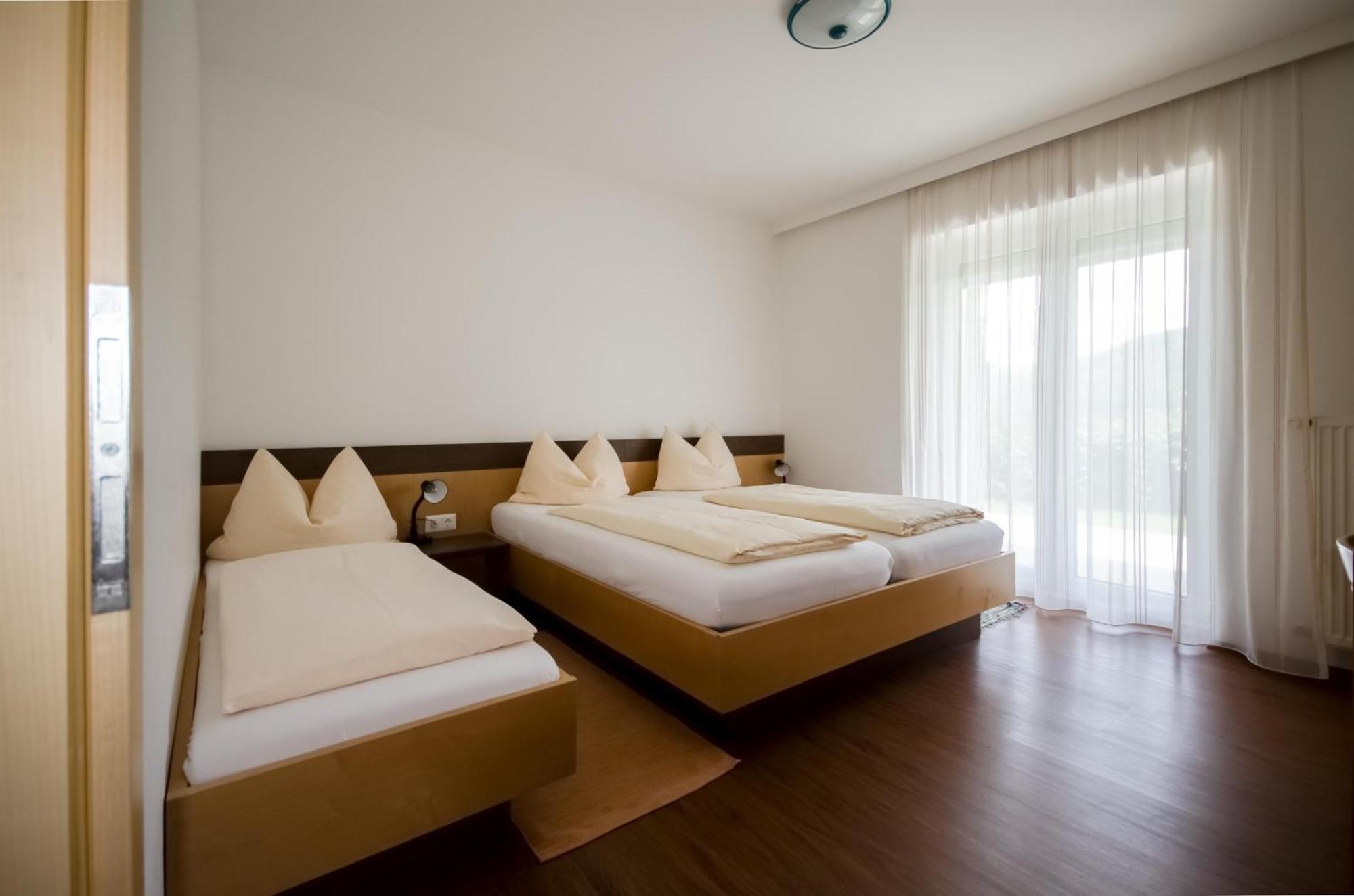 Familienhotel Steindl Millstatt Exterior photo